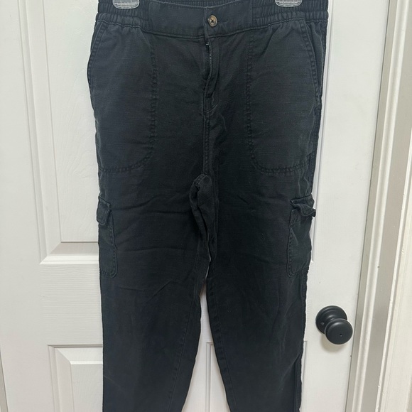 Wonderly Pants - 0170 Wonderly Black Cargo Pants women’s PS button closure